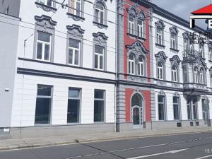 Pronájem obchodního prostoru, Opava, Olomoucká, 102 m2