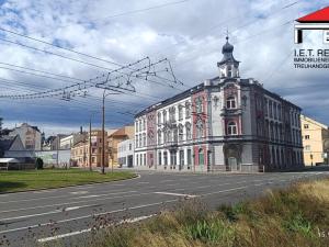 Pronájem obchodního prostoru, Opava, Olomoucká, 102 m2