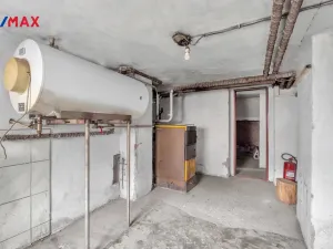 Prodej rodinného domu, Stará Paka, Nová, 260 m2