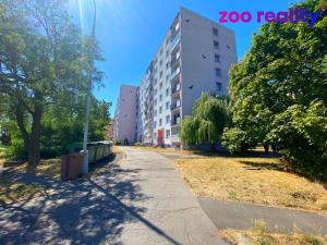 Pronájem bytu 1+1, Chomutov, Jirkovská, 35 m2