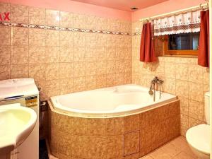 Prodej chalupy, Sobkovice, 160 m2