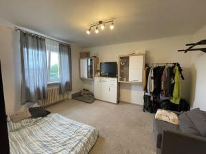 Prodej bytu 1+1, Stochov, J. A. Komenského, 31 m2