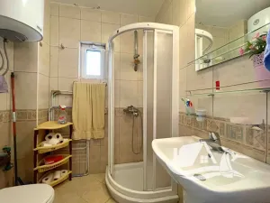 Prodej bytu 5+kk, Petrovac, Černá Hora, 100 m2