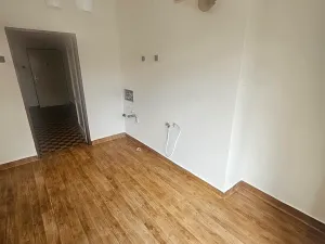 Prodej bytu 2+kk, Praha - Libeň, Sokolovská, 57 m2