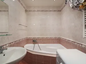 Prodej bytu 4+kk, Praha - Letňany, Tupolevova, 77 m2