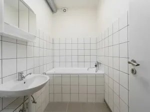 Prodej bytu 2+kk, Praha - Letňany, Třinecká, 51 m2