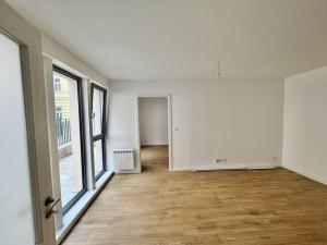 Pronájem bytu 2+kk, Praha - Vinohrady, Varšavská, 49 m2