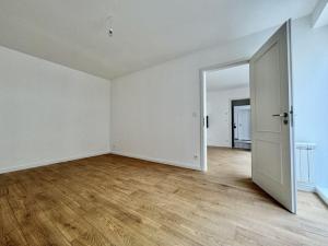 Pronájem bytu 2+kk, Praha - Vinohrady, Varšavská, 49 m2