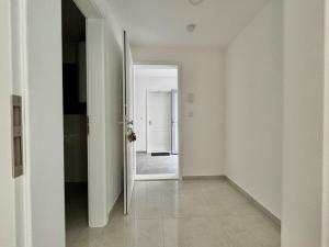 Pronájem bytu 2+kk, Praha - Vinohrady, Varšavská, 49 m2