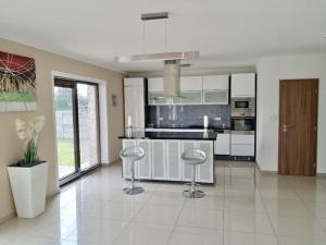 Prodej rodinného domu, Zálezlice, 167 m2