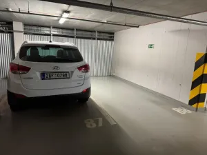 Prodej garážového stání, Praha - Stodůlky, Suchý vršek, 2 m2