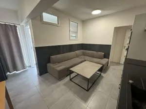 Pronájem bytu 3+kk, Praha - Letňany, Třinecká, 51 m2