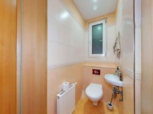 Prodej bytu 3+kk, Karlovy Vary, Vřídelní, 81 m2