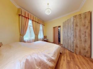 Prodej bytu 3+kk, Karlovy Vary, Vřídelní, 81 m2