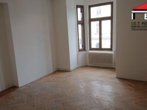 Pronájem bytu 2+1, Ostrava, Nádražní, 75 m2