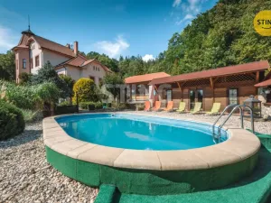 Prodej rodinného domu, Hroubovice, 500 m2