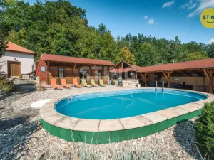 Prodej rodinného domu, Hroubovice, 500 m2