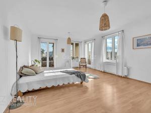 Prodej bytu 4+kk, Praha - Zbraslav, Jaromíra Vejvody, 149 m2
