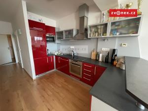 Prodej bytu 1+kk, Zlín, Fügnerovo nábřeží, 42 m2