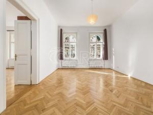 Pronájem bytu 2+1, Praha - Vinohrady, Korunní, 75 m2