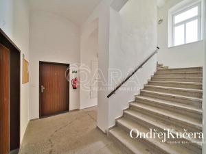 Pronájem bytu 2+1, Nová Bystřice, Vídeňská, 90 m2