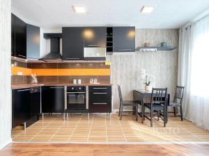 Prodej bytu 2+kk, Praha, Kpt. Stránského, 43 m2