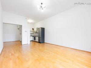 Pronájem bytu 2+kk, Praha - Vinohrady, U Zvonařky, 112 m2