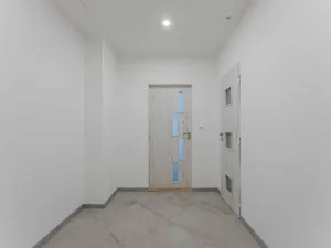 Pronájem bytu 2+1, Hradec Králové, náměstí Svobody, 70 m2