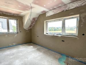 Prodej bytu 4+kk, Vráto, 99 m2