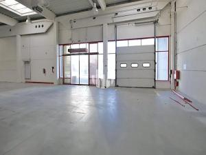 Pronájem obchodního prostoru, Liberec, Doubská, 2750 m2