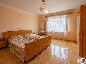 Prodej rodinného domu, Vlkov, 230 m2