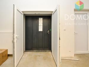 Pronájem komerční nemovitosti, Beroun, U Archivu, 180 m2