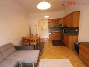 Pronájem bytu 3+kk, Praha, Dřevná, 80 m2
