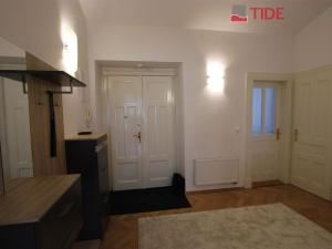Pronájem bytu 3+kk, Praha, Dřevná, 80 m2