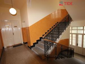 Pronájem bytu 3+kk, Praha, Dřevná, 80 m2