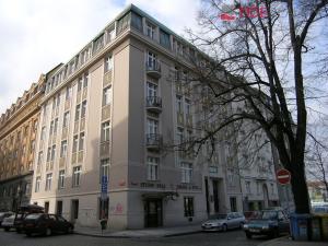 Pronájem bytu 3+kk, Praha, Dřevná, 80 m2