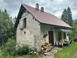 Dražba chaty, Vysoká Pec, 108 m2