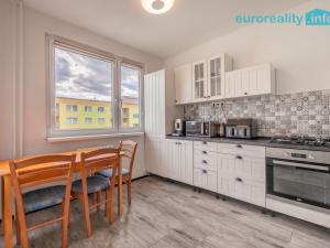 Prodej bytu 3+1, Česká Lípa, Rudolfa Hrušínského, 67 m2