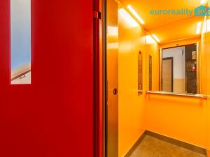 Prodej bytu 3+1, Česká Lípa, Rudolfa Hrušínského, 67 m2