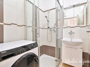 Pronájem bytu 2+1, Brno, Hoblíkova, 61 m2