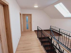 Pronájem bytu 3+kk, Choryně, 92 m2