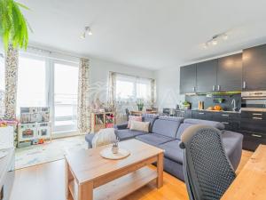 Prodej bytu 2+kk, Praha - Letňany, Pavla Beneše, 71 m2