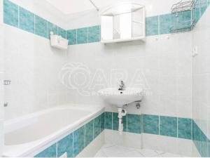 Pronájem bytu 2+kk, Praha - Petrovice, Morseova, 43 m2