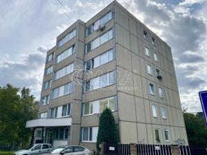 Pronájem bytu 2+kk, Praha - Petrovice, Morseova, 43 m2