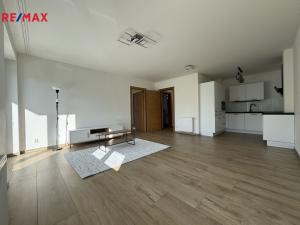 Pronájem bytu 2+kk, Olomouc, Třída Jiřího Pelikána, 60 m2