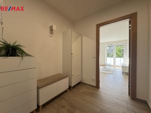 Pronájem bytu 2+kk, Olomouc, Třída Jiřího Pelikána, 60 m2