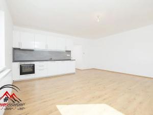 Pronájem bytu 2+kk, Ostrava, Československé armády, 64 m2