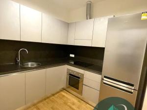 Pronájem bytu 2+kk, Praha - Karlín, Sokolovská, 75 m2