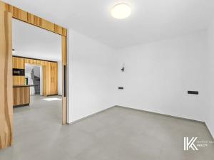 Prodej ubytování, Mladé Buky, 133 m2