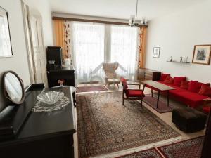 Prodej bytu 3+1, Praha - Bubeneč, Národní obrany, 94 m2